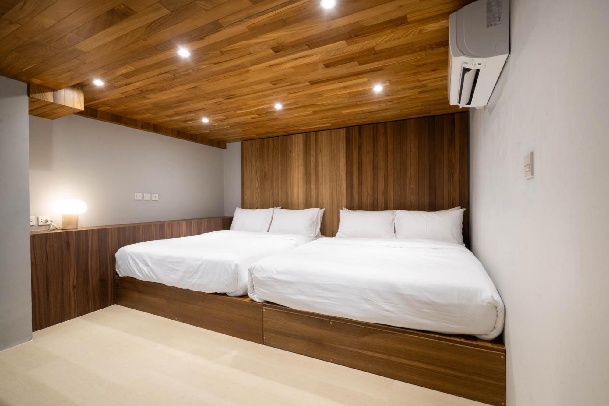 Woodstory Boutique Hotel Bangkok Esterno foto